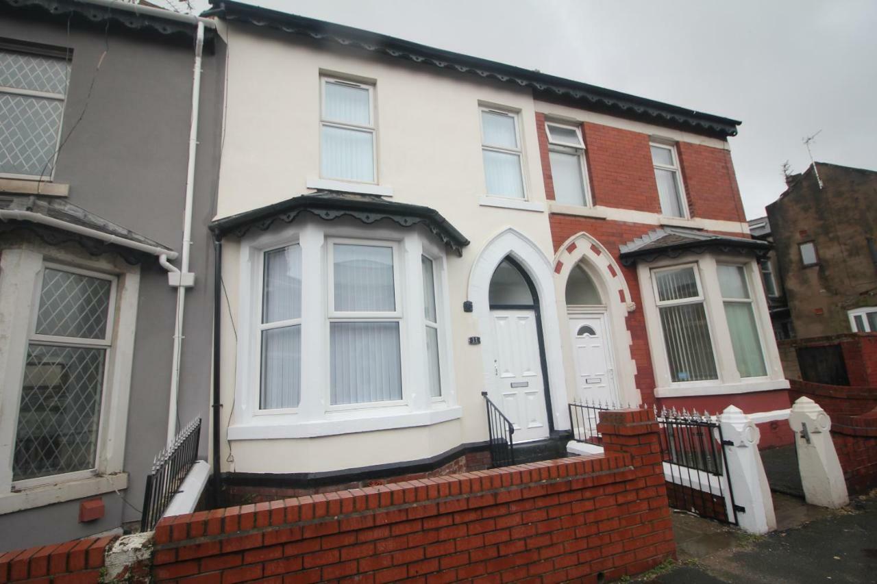 Regent Choice - Town Centre - Large Property Blackpool Ngoại thất bức ảnh